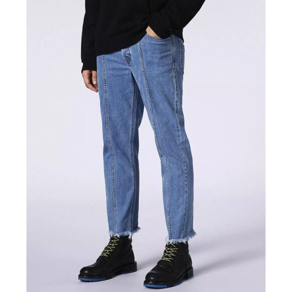 $228 Diesel Men’s Dagh-Sp Regular Straight Jeans 085TD Med Blue Denim Size 33X32 - Picture 1 of 12